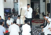 Hadir di Rumah Duka, Gubernur Lampung Sampaikan Duka Cita dan Kehilangan Sosok Bupati Way Kanan Ali Rahman