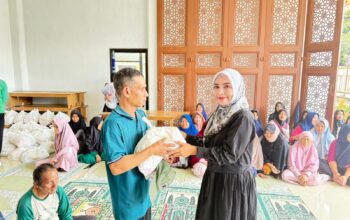 IKATRI Hiswana Migas Lampung Salurkan Puluhan Paket Bantuan di TPA Masjid Baitul Kirom